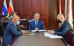 Битаров и Кодзаев обсудили развитие туристического потенциала Северной Осетии