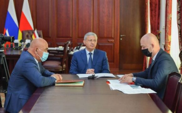 Битаров и Кодзаев обсудили развитие туристического потенциала Северной Осетии