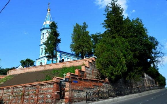 Восстановление исторического облика стены Осетинской церкви