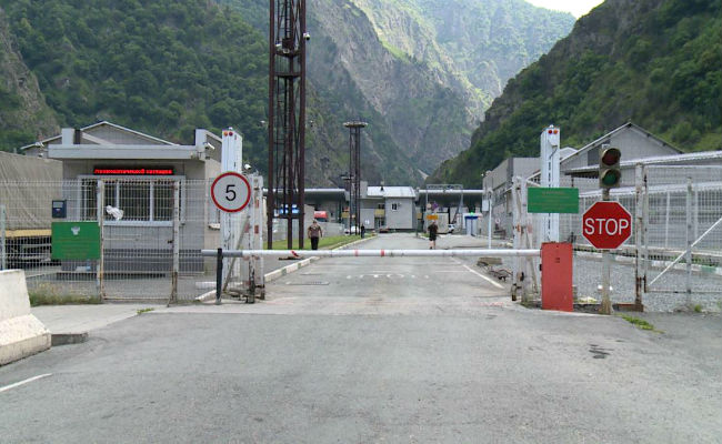 РФ открыла границу с Южной Осетией