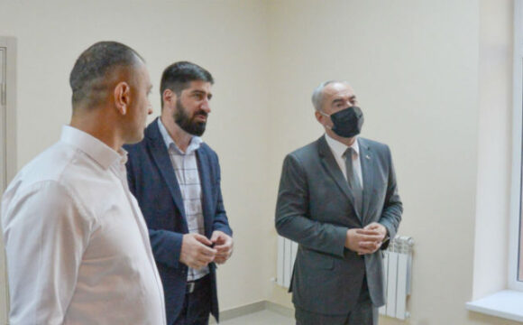 Председатель Правительства РСО-Алания Таймураз Тускаев посетил социально значимые объекты во Владикавказе